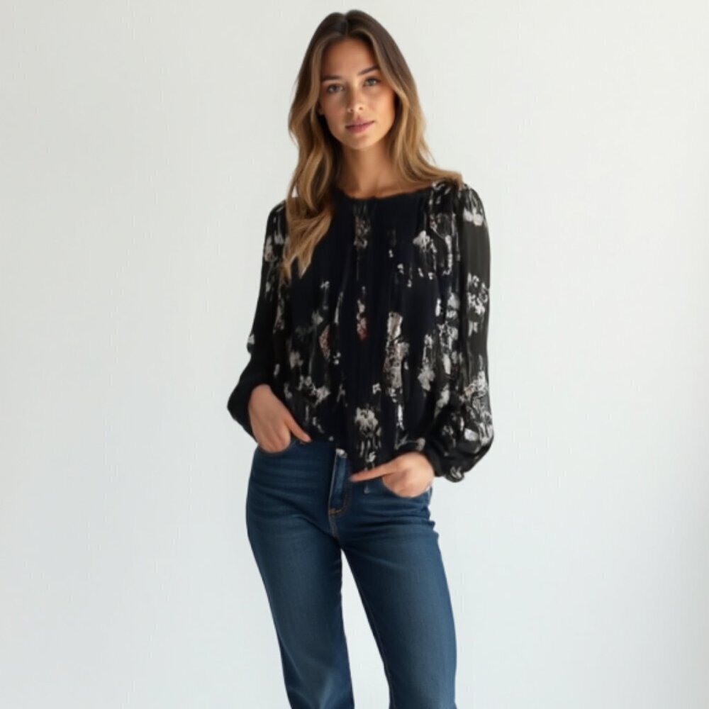 White House Black Market Floral Blouse Size 2 Black Long Sleeve Chiffon Top